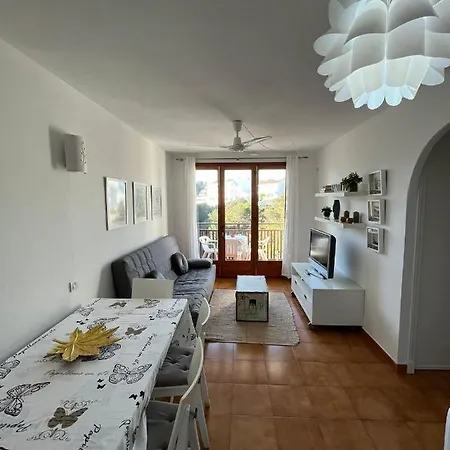 Апартаменты Apartamento Moderno - 5 Min De La Playa Y Con Piscina Ареналь-д'эн-Кастель